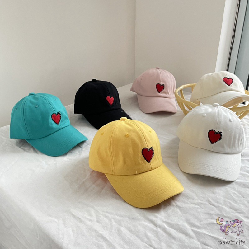 Mũ Lưỡi Trai Hoạ Tiết Hình Trái Tim Phong Cách Hàn Quốc Cho Bé