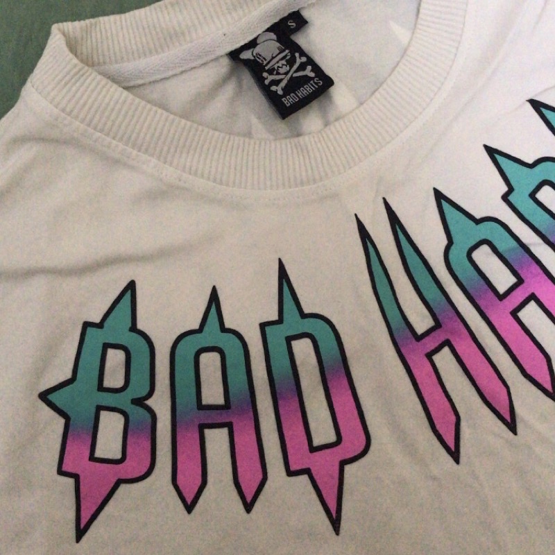 Pass áo Bad Habits