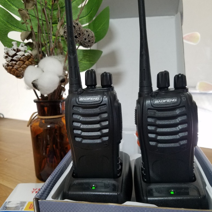 BỘ 2 BỘ ĐÀM BAOFENG 888S CHÍNH HÃNG