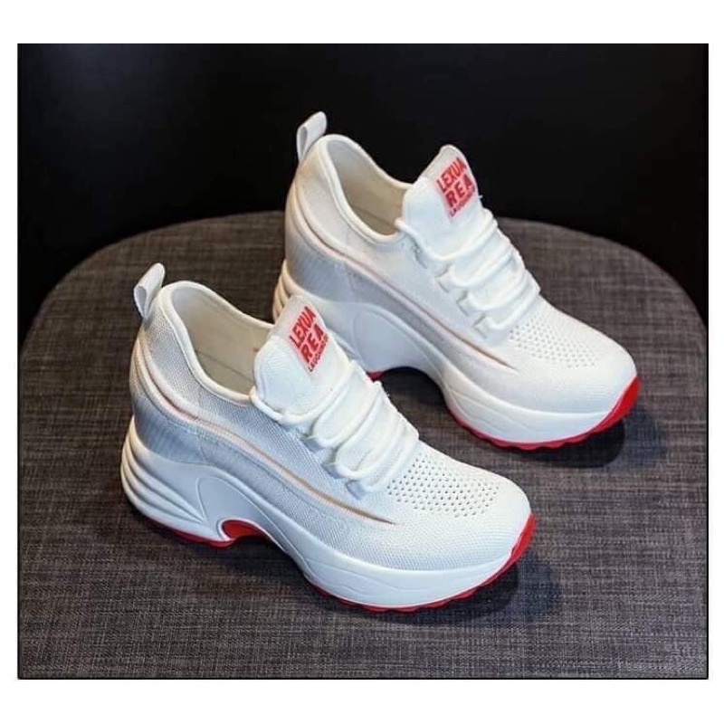 Giầy thể thao nữ Quảng Châu