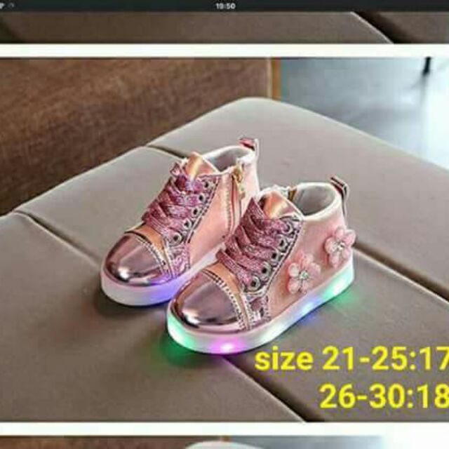 Giày đèn Led phát sáng giá rẻ