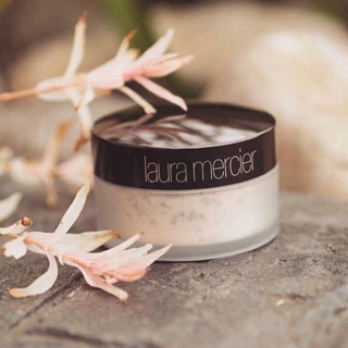 Phấn phủ đình đám Laura Mercier Translucent Loose Setting Powder
