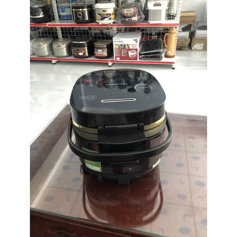 Nồi cơm điện cao tần Kangaroo 1.8 lít KG599N - Hàng trưng bày