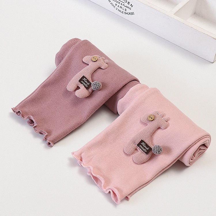 Quần legging  bé gái đính hươu size 6-16kg QD02