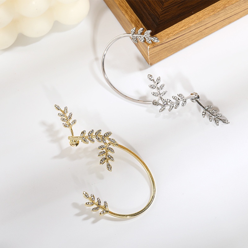 1 cái Bông tai Thời trang Móc Phụ nữ Bướm Rhinestone Kẹp Tai Bông tai Quyến rũ Quà tặng Sinh nhật Đồ trang sức