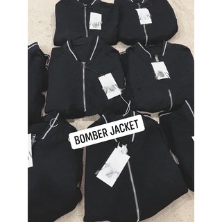 Áo Bomber Jacket Trơn Viền Cổ