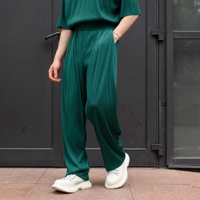 Quần dài ống suông hiệu ứng xếp ly xanh 21ST URBAN Comfy