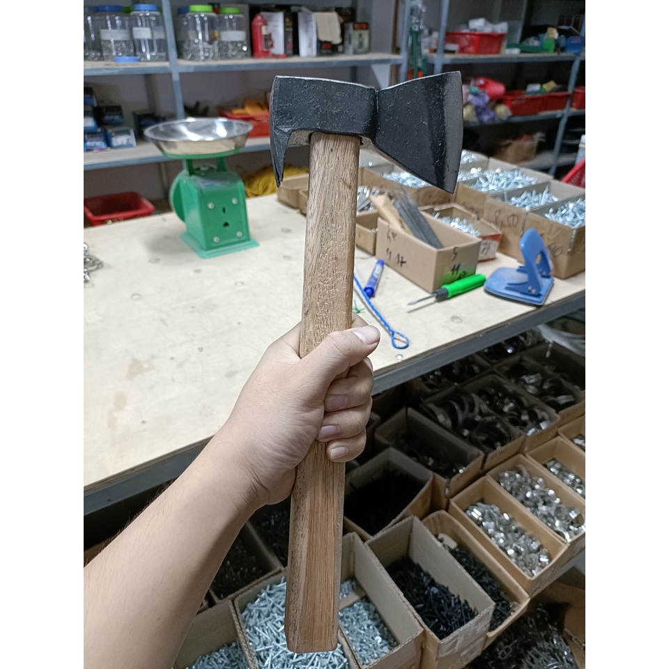 Búa rìu nhíp đen 0.8 kg