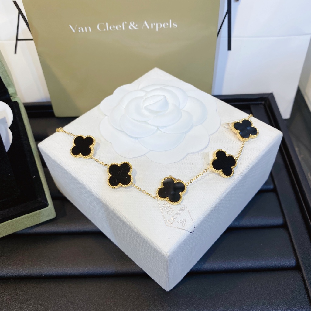 SET Van cỏ bốn lá đen titan không gỉ cao cấp