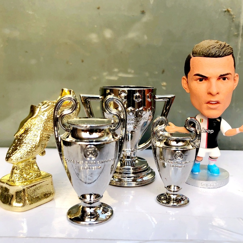 Mô hình cup Nha, WC, C1, giày vàng, quả bóng vàng trang trí tượng cầu thủ