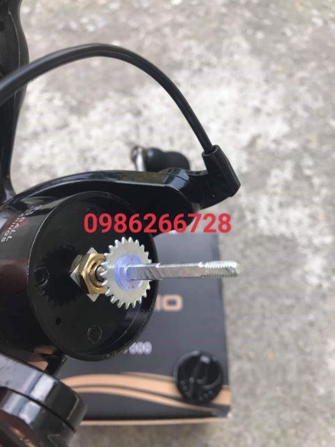 Máy Câu Cá Kim Loại DEUKIO AC 2000-7000