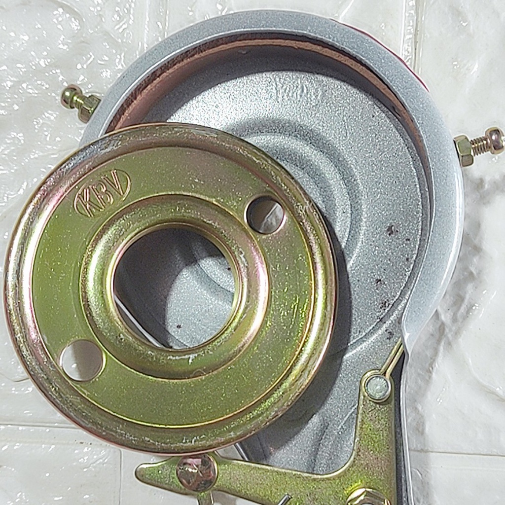 Bố thắng, thắng sau xe đạp Đài Loan