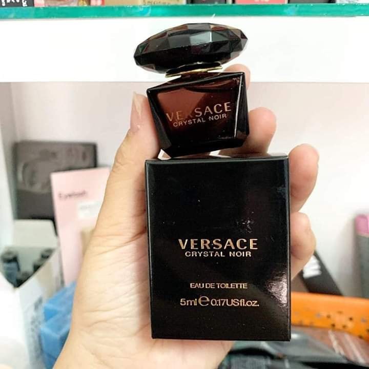 Nước hoa mini Versace Crystal Noir 5ml WOMEN