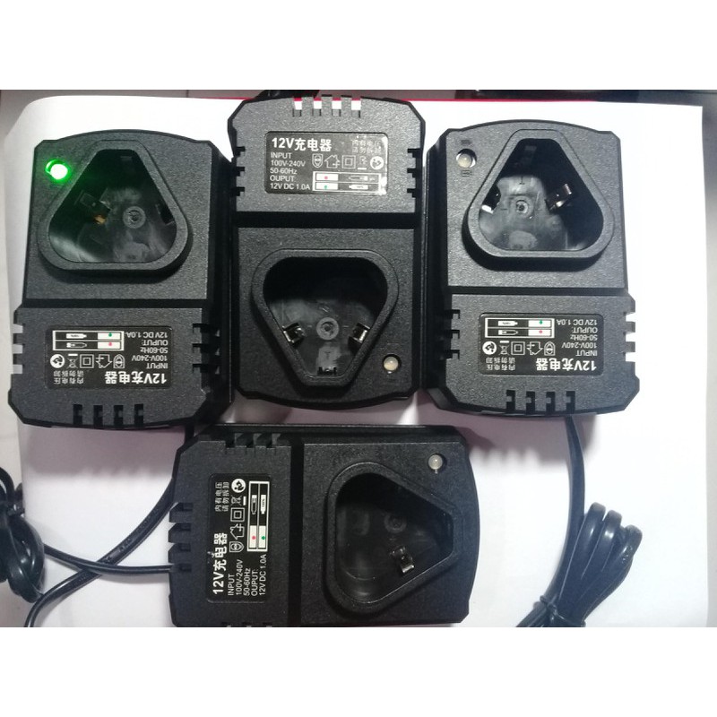 Sạc pin Adapter máy khoan bắt vít dạng đế Li-ion 12V 100-240VAC 50/60Hz, có đèn báo, tự động ngắt khi Pin đầy