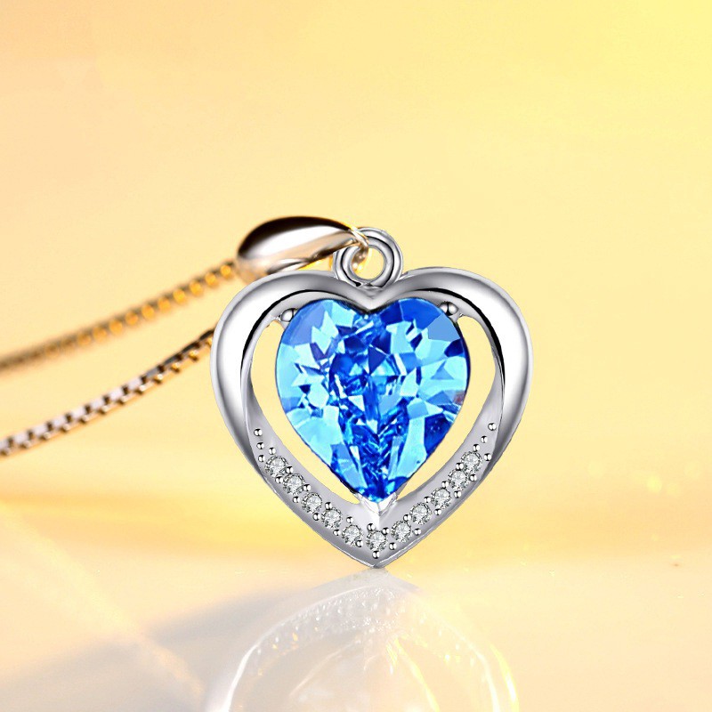 vòng cổ Mặt Trái Tim Đính Đá Pha Lê Xanh Mã Số La-1821