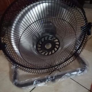 Quạt năng lượng mặt trời