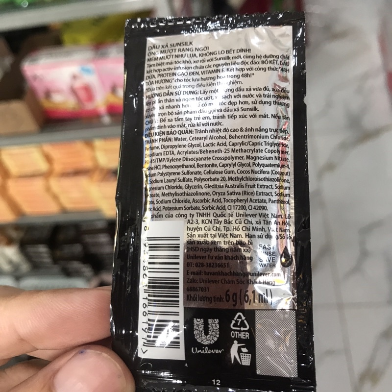 1 dây 10 Gói Dầu Xả Sunsilk Óng Mượt Rạng Ngời (6g / Gói)