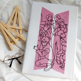 Bộ kit thêu tranh canvas sketch BTS 25x30cm có nhận thêu sẵn