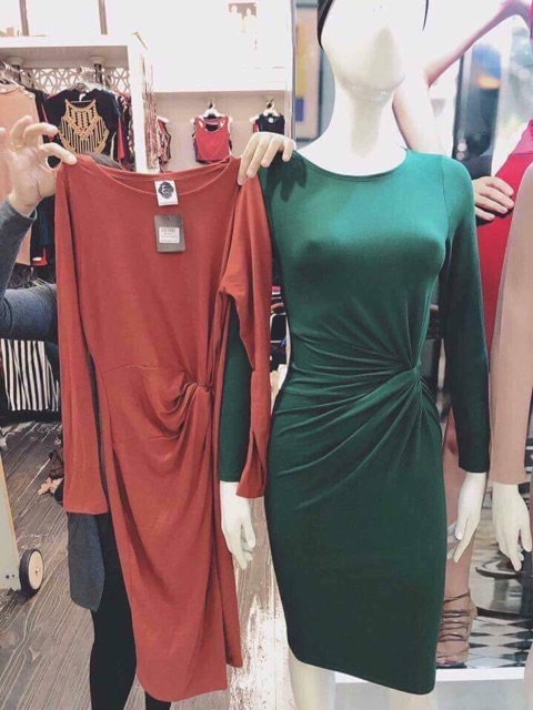 Váy xoắn eo dài tay hàng Thái 100% | BigBuy360 - bigbuy360.vn