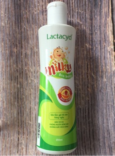 Sữa tắm Lactacid milky 250ml
