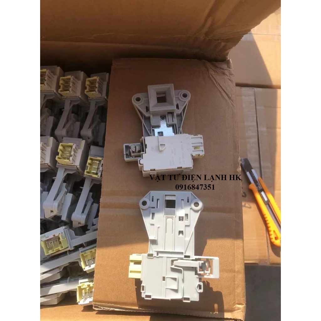 Công tắc khóa cửa máy giặt Electrolux cửa ngang EWF 10932 12942 12732 14012 12853 12853S 12842 14113 12935 12938 mg ELEC