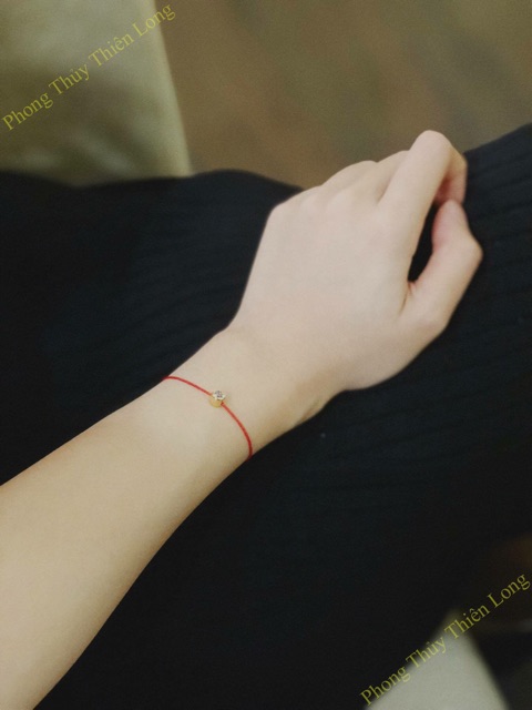 Vòng tay chỉ đỏ kim tiền thái lan