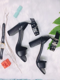 Sandal đế vuông khoá cổ siêu chất
