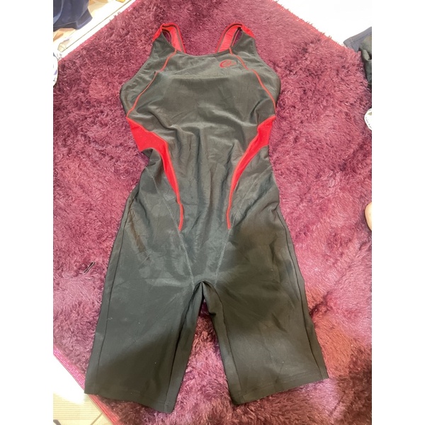 Thanh lý tủ đồ : bikini 1 mảnh