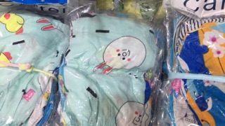 Sỉ ri quần lanh bé gái