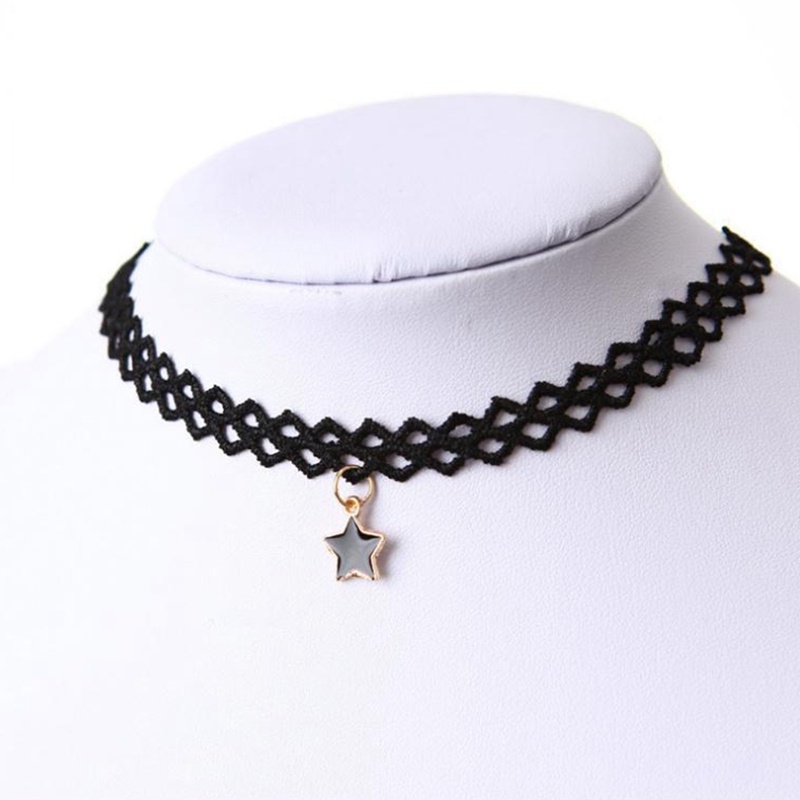 Vòng Cổ Choker Hợp Kim Màu Đen Mặt Hình Ngôi Sao Thời Trang