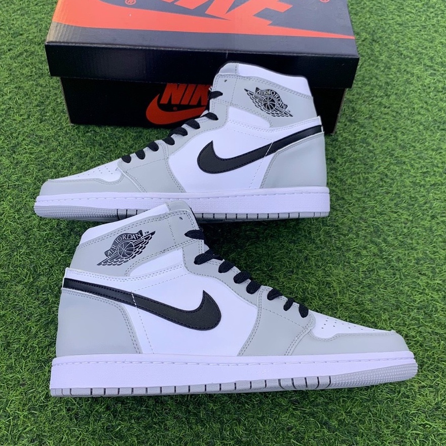 Giày Jordan 1 Low Smoke Grey cao cổ