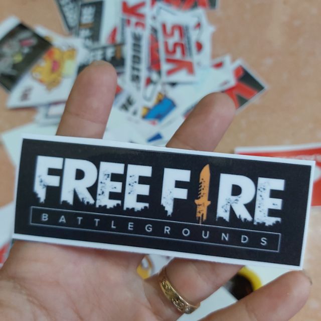 Tem Sticker FREE FIRE Dán Xe Dán Nón Giá Rẻ