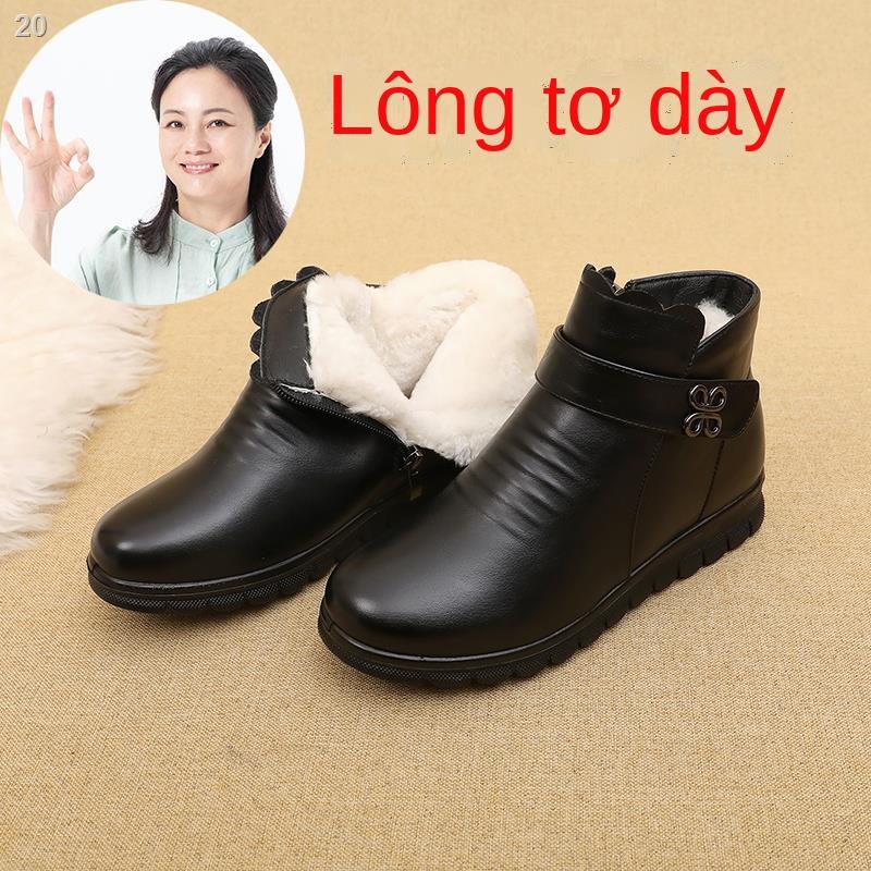 Giày của mùa đông, cotton, nhung cho phụ nữ trung niên và cao tuổi, cỡ lớn, bốt cổ ngắn, bệt