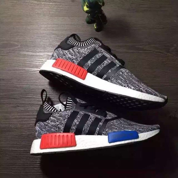 GIÀY THỂ THAO NMD RUNNER PK GRAY RED BLUE