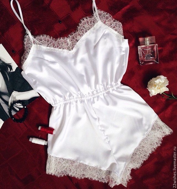 Ren viền quần / áo/ váy