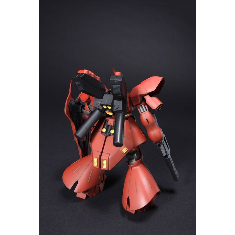 Mô Hình Lắp Ráp HG UC MSN-04 Sazabi