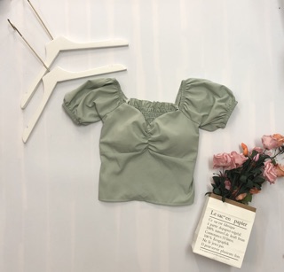 Áo croptop nhúng ngực