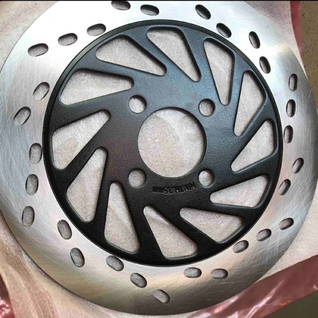 Dĩa thắng xe Hayate