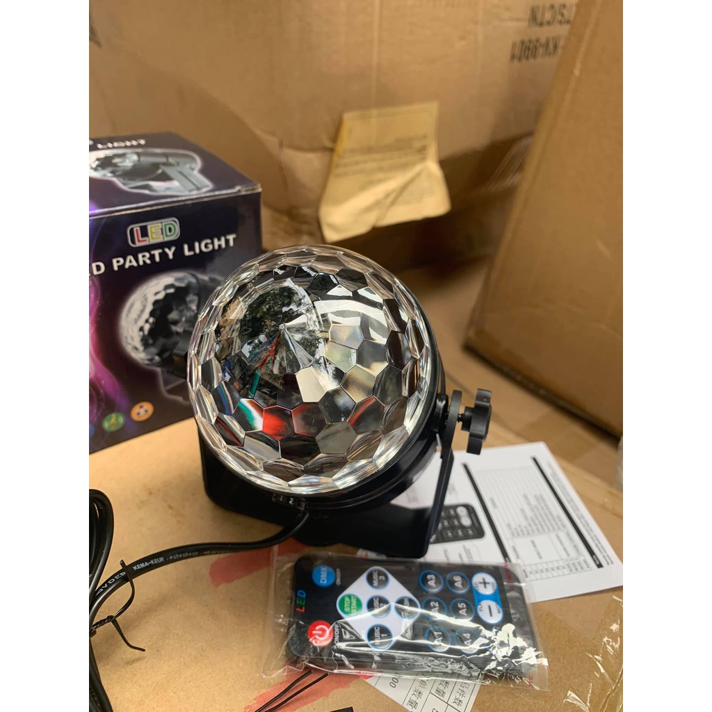 Đèn Nháy Theo Nhạc Led Cầu Hiệu Ứng 7 Màu Siêu Đẹp, Đèn Cho Phòng Karaoke, Có Điều Khiển Từ  Xa