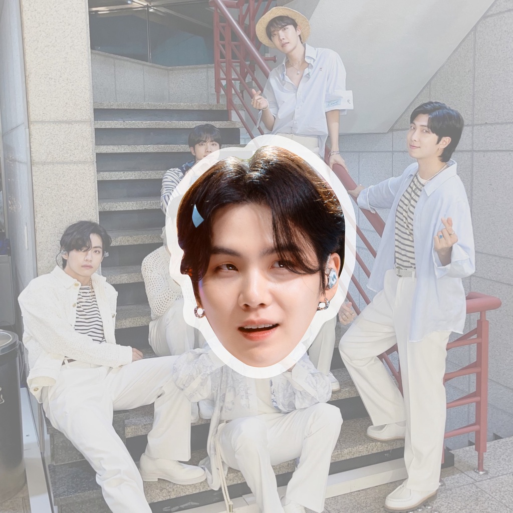 Giá Đỡ Điện Thoại Bằng Acrylic Hình BTS Yet To Come