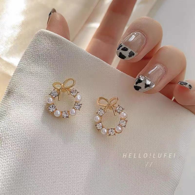 Bông Tai Mạ Bạc 925 Hình Bướm Đính Ngọc Trai Đơn Giản Thời Trang Cho Nữ