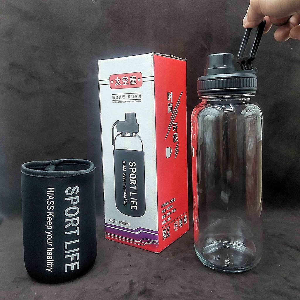 Chai Thủy Tinh đựng nước 1000ml (combo 2 chai) SPORT LIFE - Nắp nhựa có quai, gioăng cao su– tặng kèm túi vải Spandex