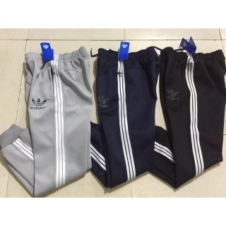 QUẦN THỂ THAO NAM ADIDAS CÁNH SEN