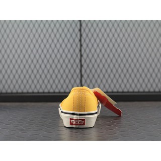 Giày Vans Authentic vàng