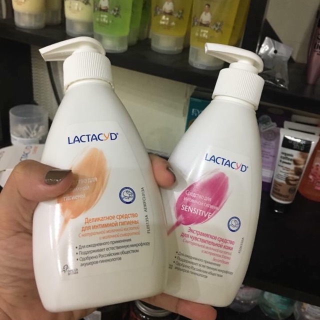 Dung dịch vệ sinh lactacyd