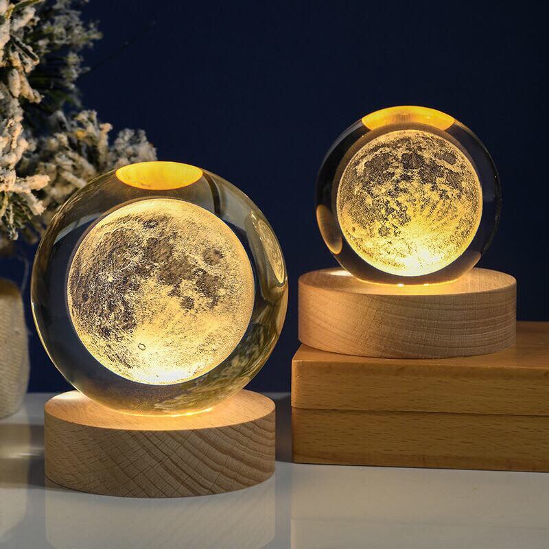 Đèn ngủ, đèn trang trí quả cầu pha lê vũ trụ