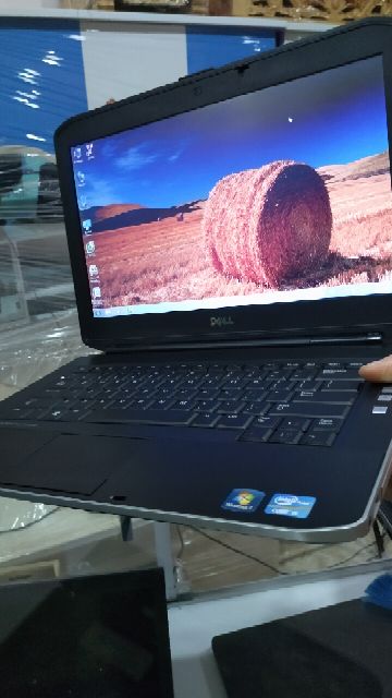 Laptop Dell  E5430 vì xử lý core i5,3320M 4GB RAM 500GB 14.1in