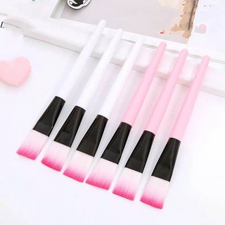 Cọ quét mặt nạ