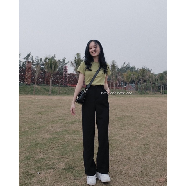 Áo thun co giãn nhiều màu form vừa Bazic one