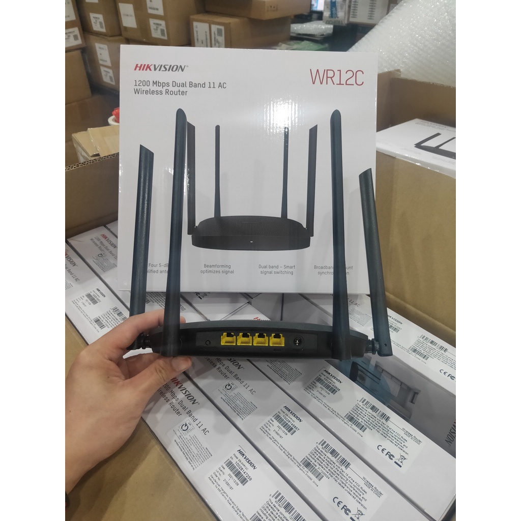 Bộ phát wifi Hikvision 4 râu DS-3WR12C và DS-3WR12GC băng tần kép tốc độ cao